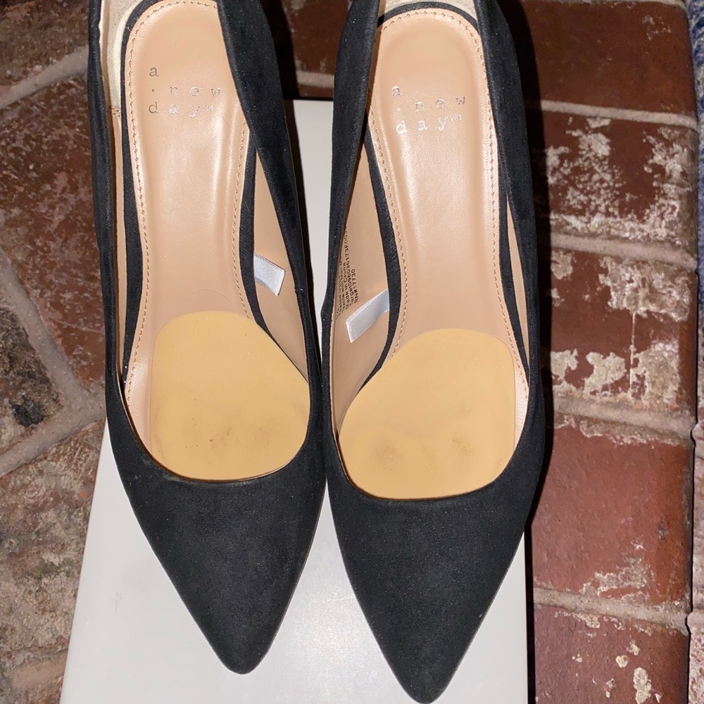Black 2” pointed heels